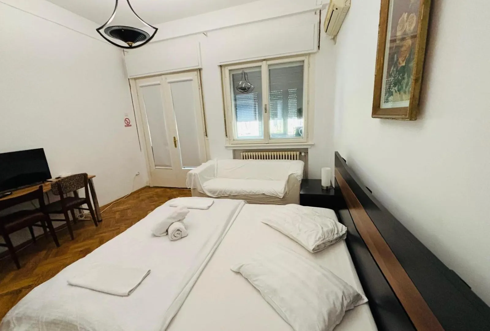 Iancu Apartments 부쿠레슈티