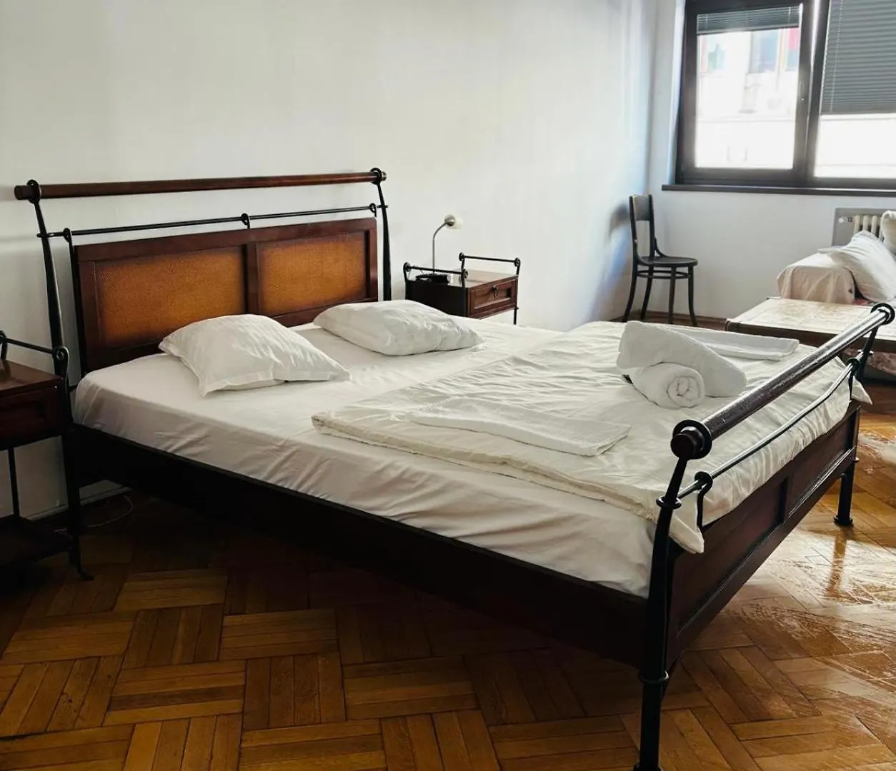 Iancu Apartments 부쿠레슈티