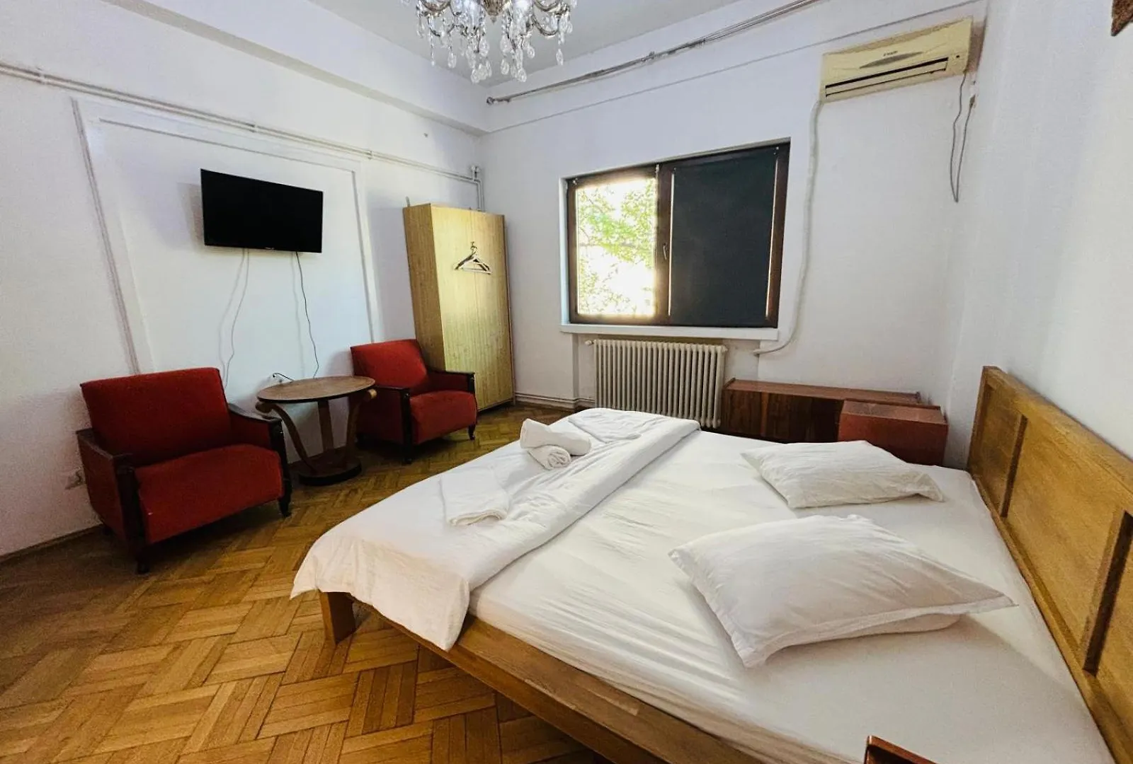 Iancu Apartments Bucharest 0*,